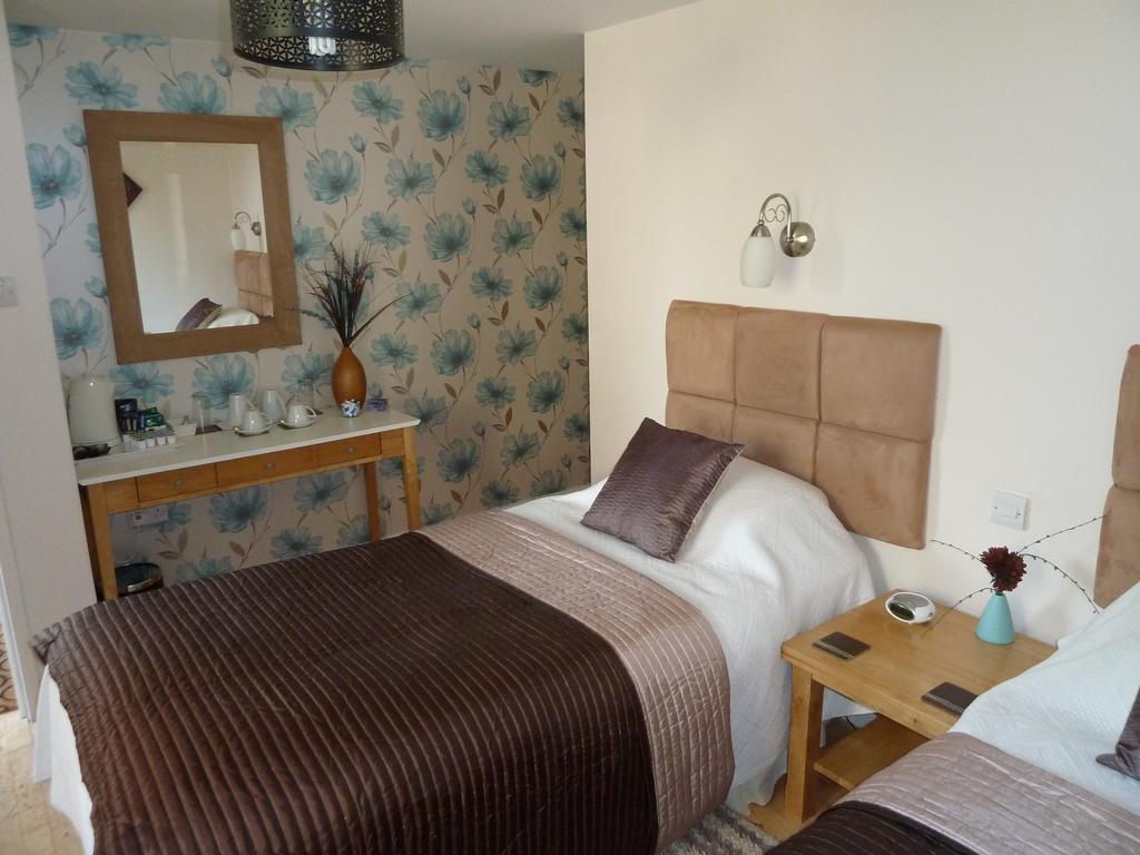 The Willows Guest House Takeley Luaran gambar